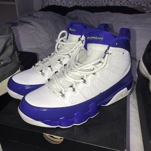 Air Jordan 9